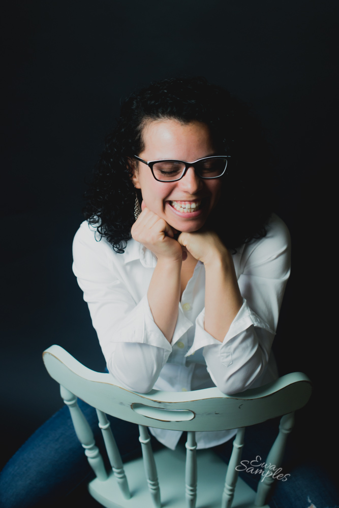 women-headshot-ewa-samples-photography