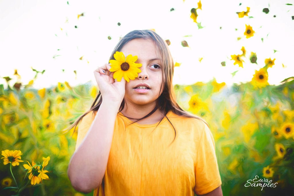 portrait of a girl in sunflowers _ ewa samples photography